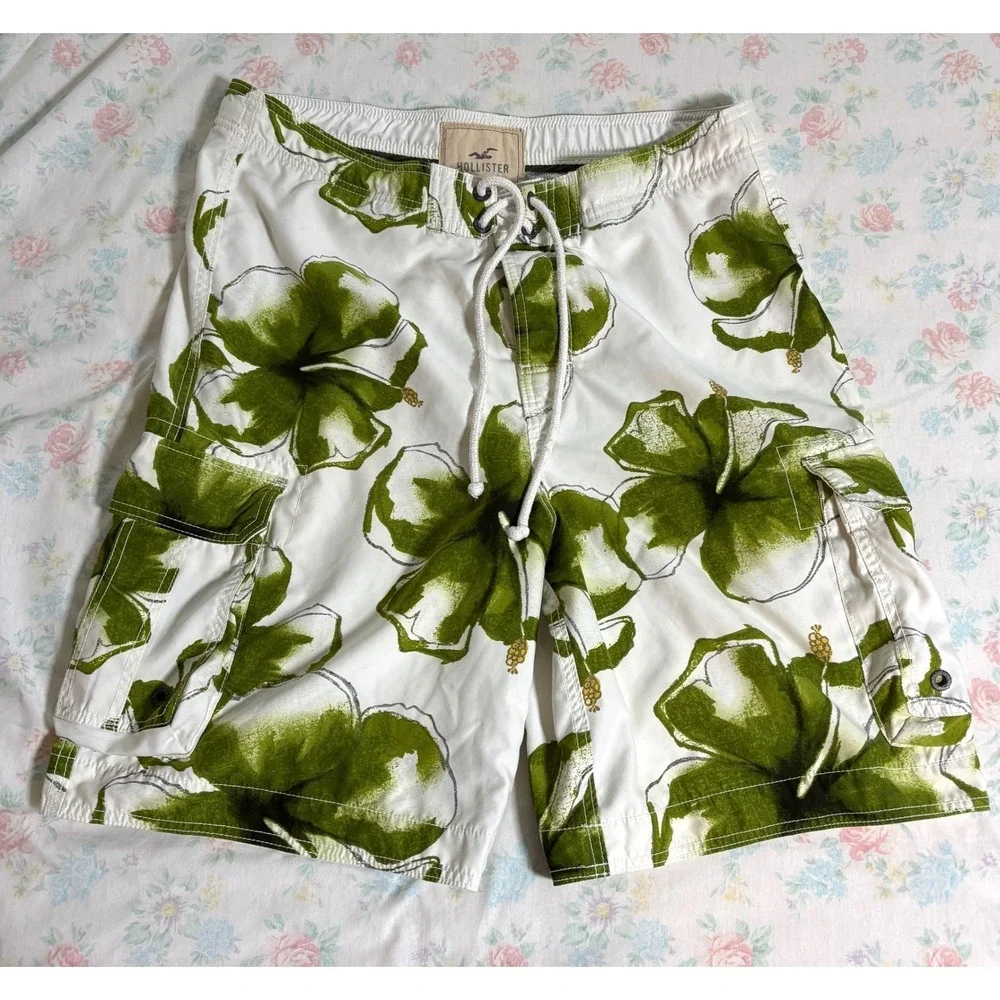Hollister Board Shorts swim trunks Mens XL Green White EUC Floral‎ Hibiscus